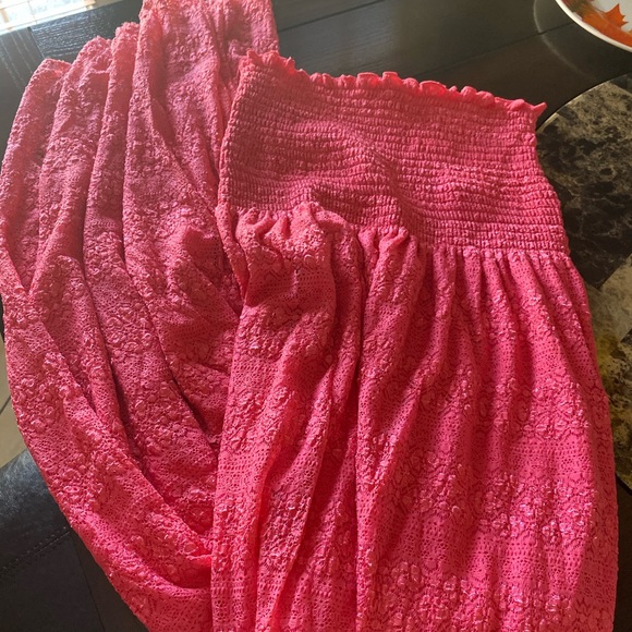 Dress - Picture 8 of 8